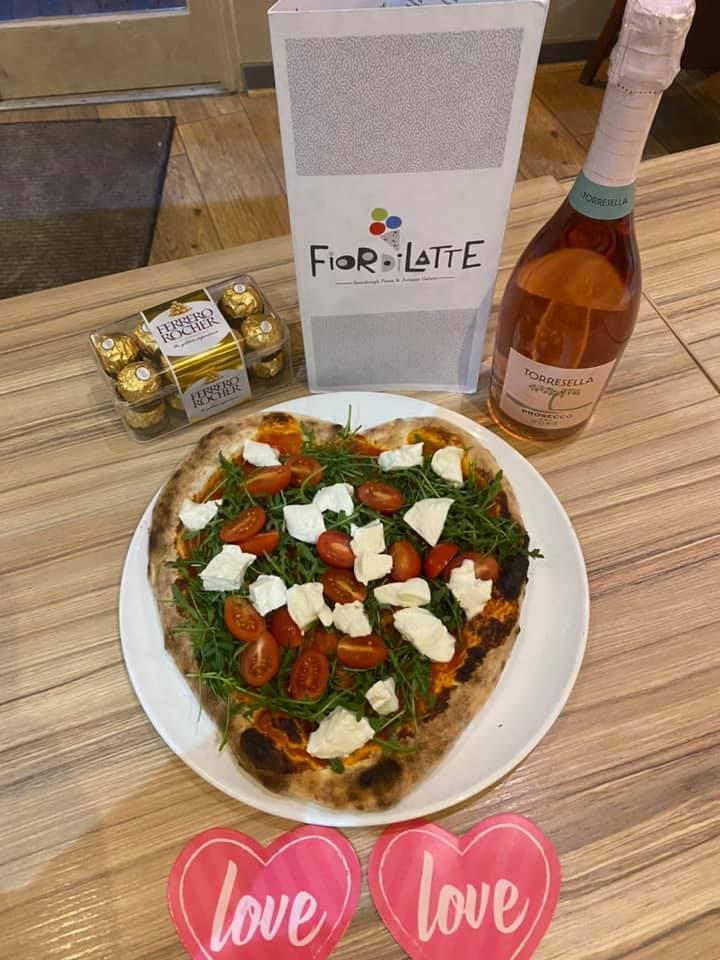 FioRDiLATTE Worthing — Italian food, pizza and gelato photo 4