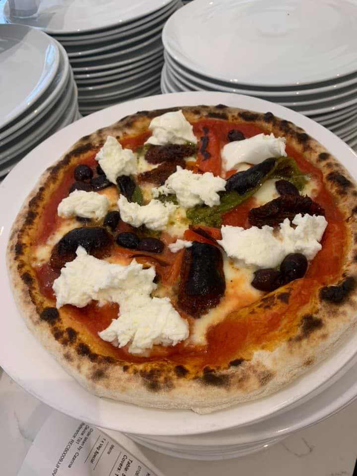 FioRDiLATTE Worthing — Italian food, pizza and gelato photo 17